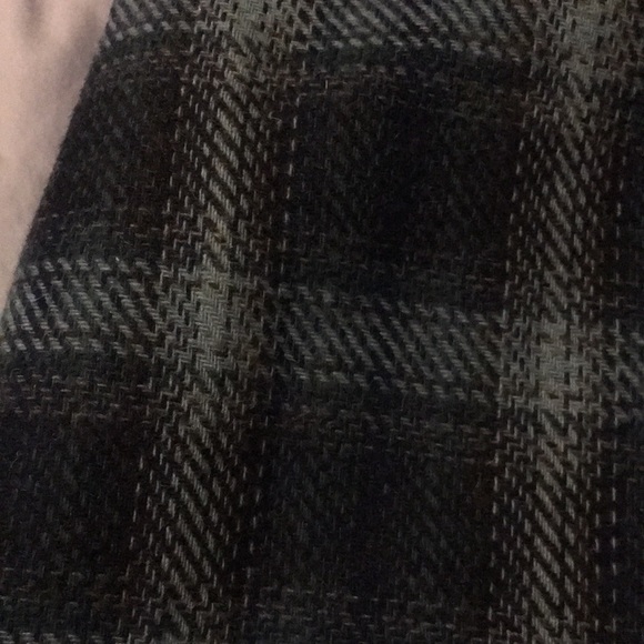 Pretty blue plaid wool/polyester skirt - Picture 2 of 7